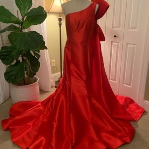 Jovani one shoulder evening gown NWT!!
